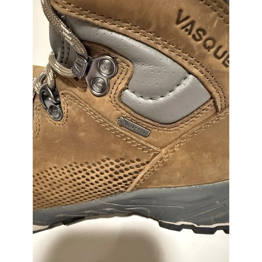 ✅‎ Vasque Women's Gore-Tex Waterproof Hiking Boots — US 9 / EU 40 / 26 cm